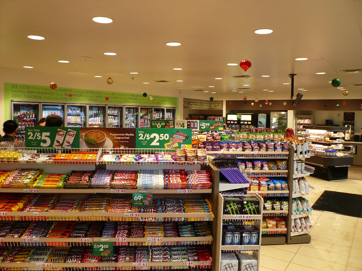 Gondola & Shelving McCowan Store Fixtures