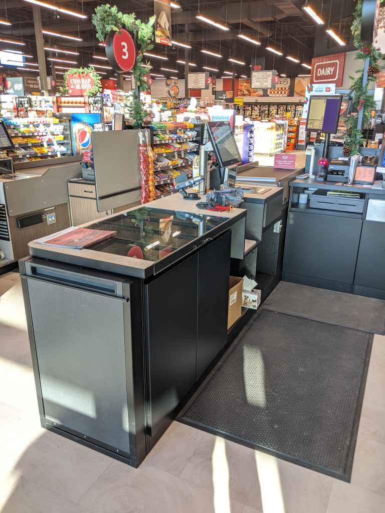 Grocery cash desk with belt box