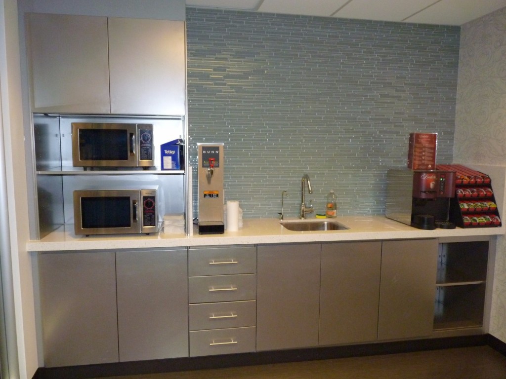 Office Servery 1