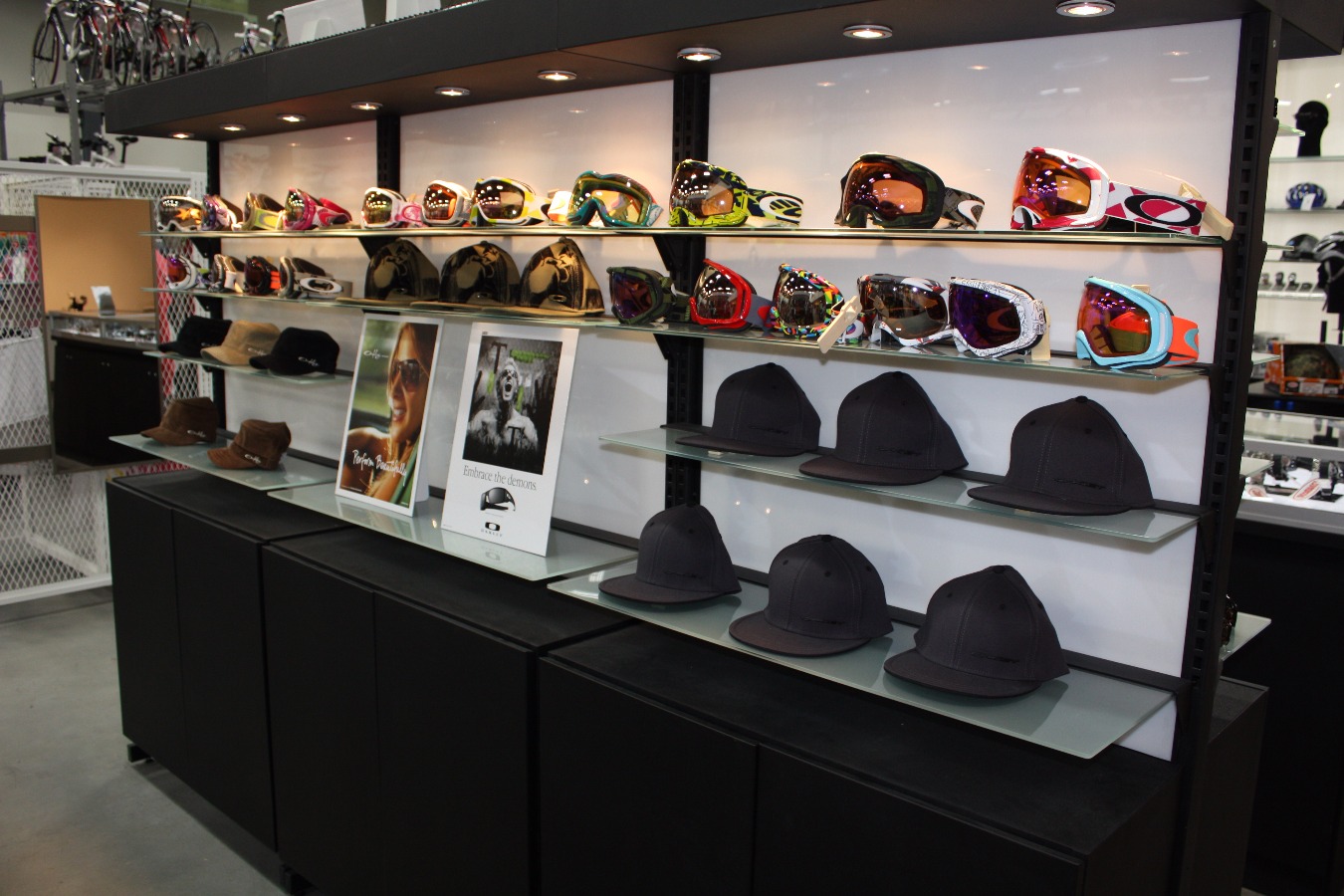 Specialty Displays McCowan Store Fixtures